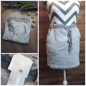 PI Skirt